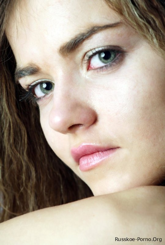 Эротичная красотка Элис Кисс