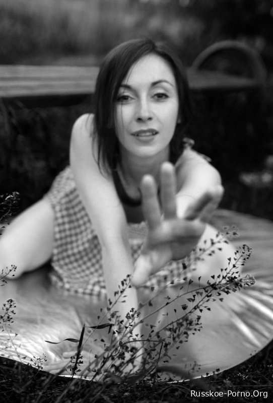 Познакомившись на арт-вечере с молоденькой