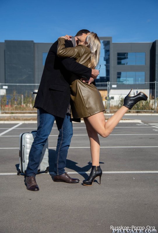 Рядовой Джей Снейкс, Лиа Лин