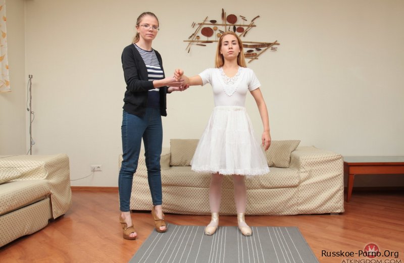 Галерея ATK Екатерина Ананасова, Нара Абель