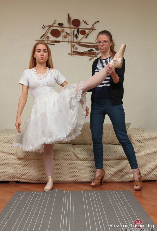 Галерея ATK Екатерина Ананасова, Нара Абель